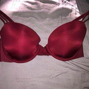 Lightly lined VS maroon bra